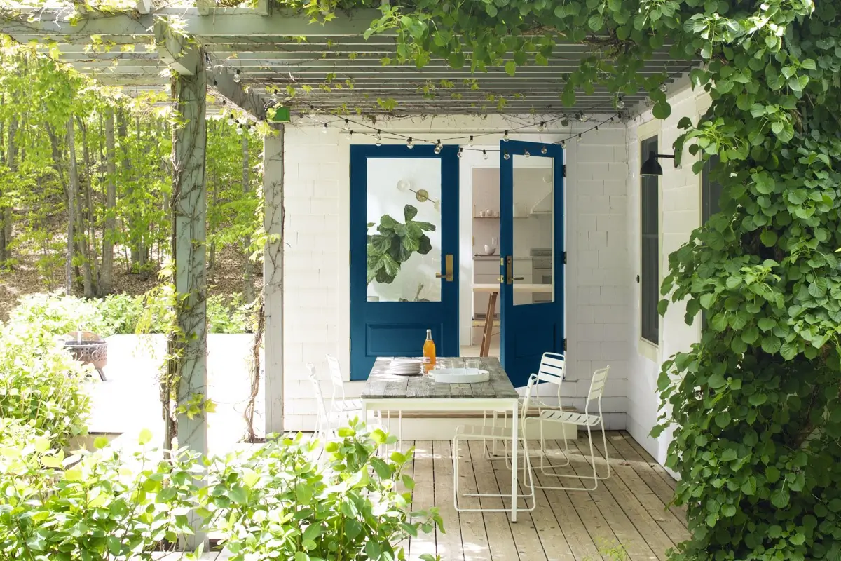 kucker Haney paint co Trends For Painting Outdoor Spaces