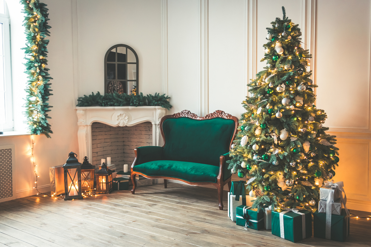 Holiday Decorating Ideas We Love: Incorporate Holiday Paint Colors into Your Festive Decor