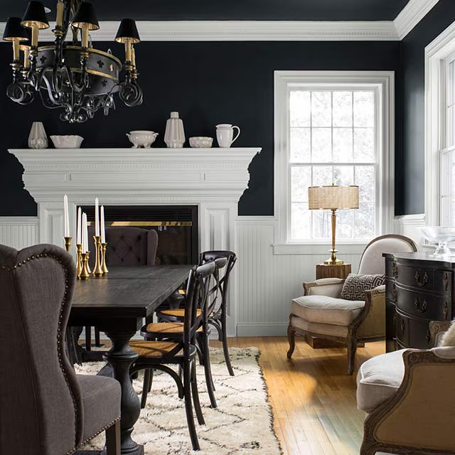 How to Use Dark Paint Colors in Small Spaces