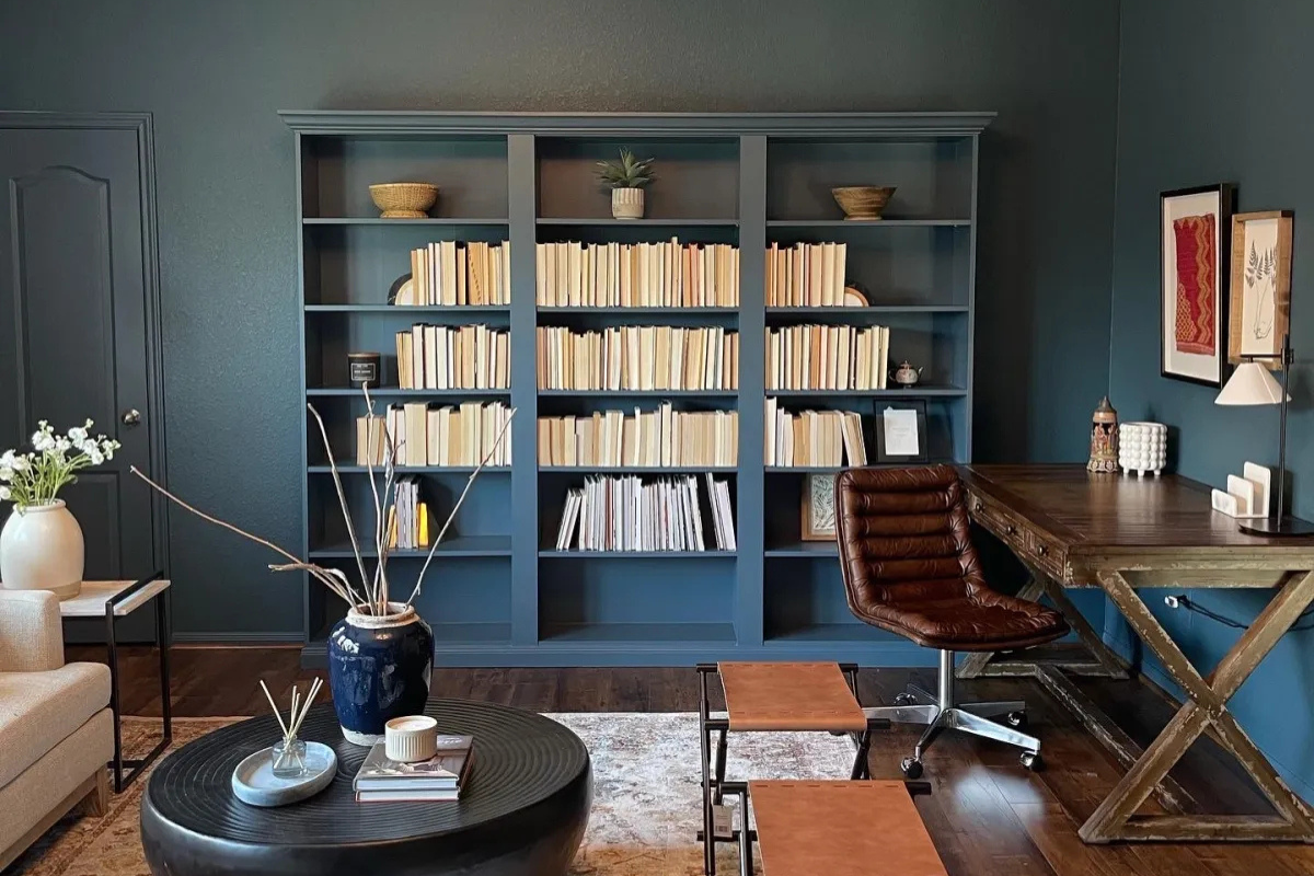 How Can You Use Dark Paint Colors in Small Spaces Without Making Them Feel Smaller?